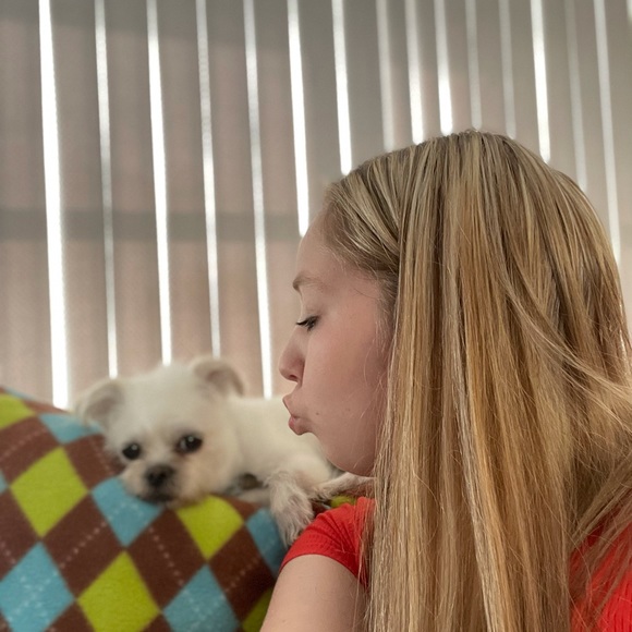 Meet your posher Haylee!!!! - Picture 3 of 6